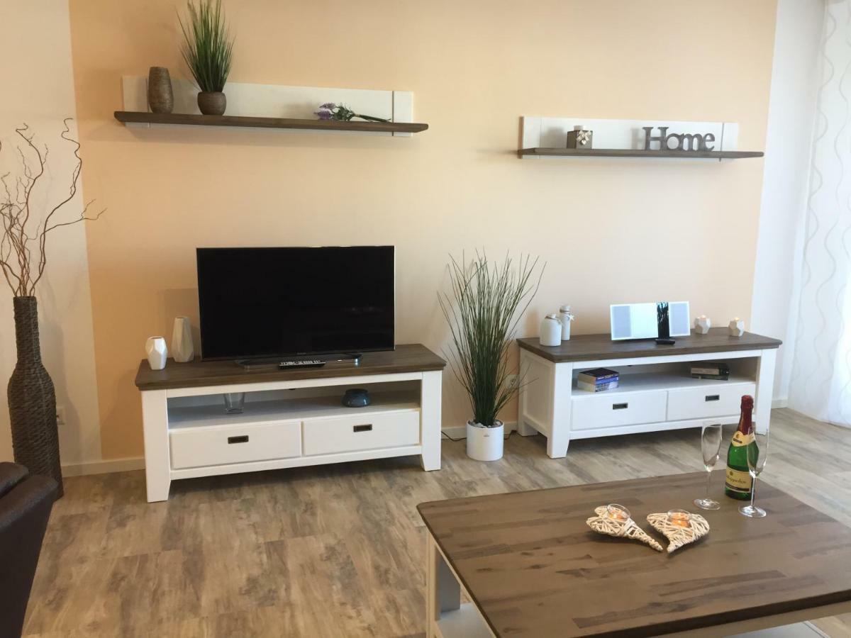 Mueritz-Brise Apartment วาเริน ภายนอก รูปภาพ